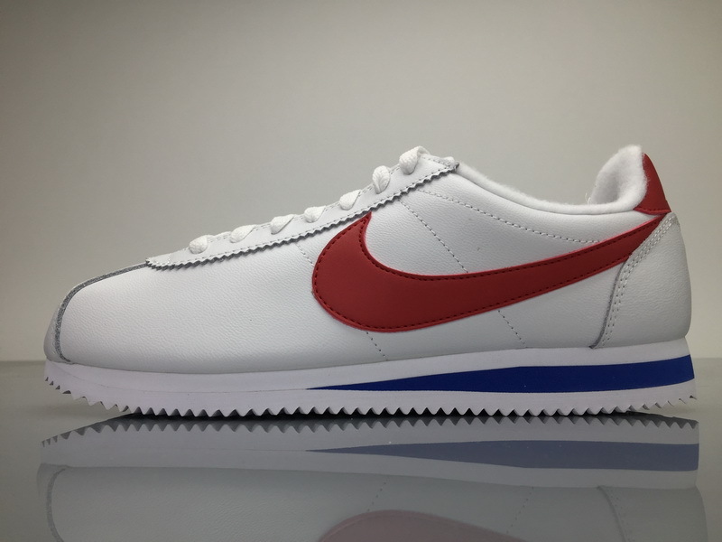 Nike Classic Cortez SE 902801100